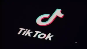 TikTok’s AI Algorithm Exposed: How It Manipulates Your Feed (And How to Fight Back)